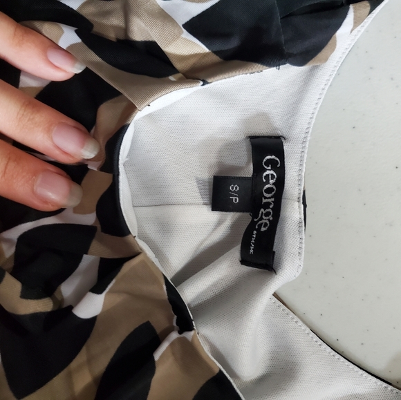 George dress - Picture 2 of 2